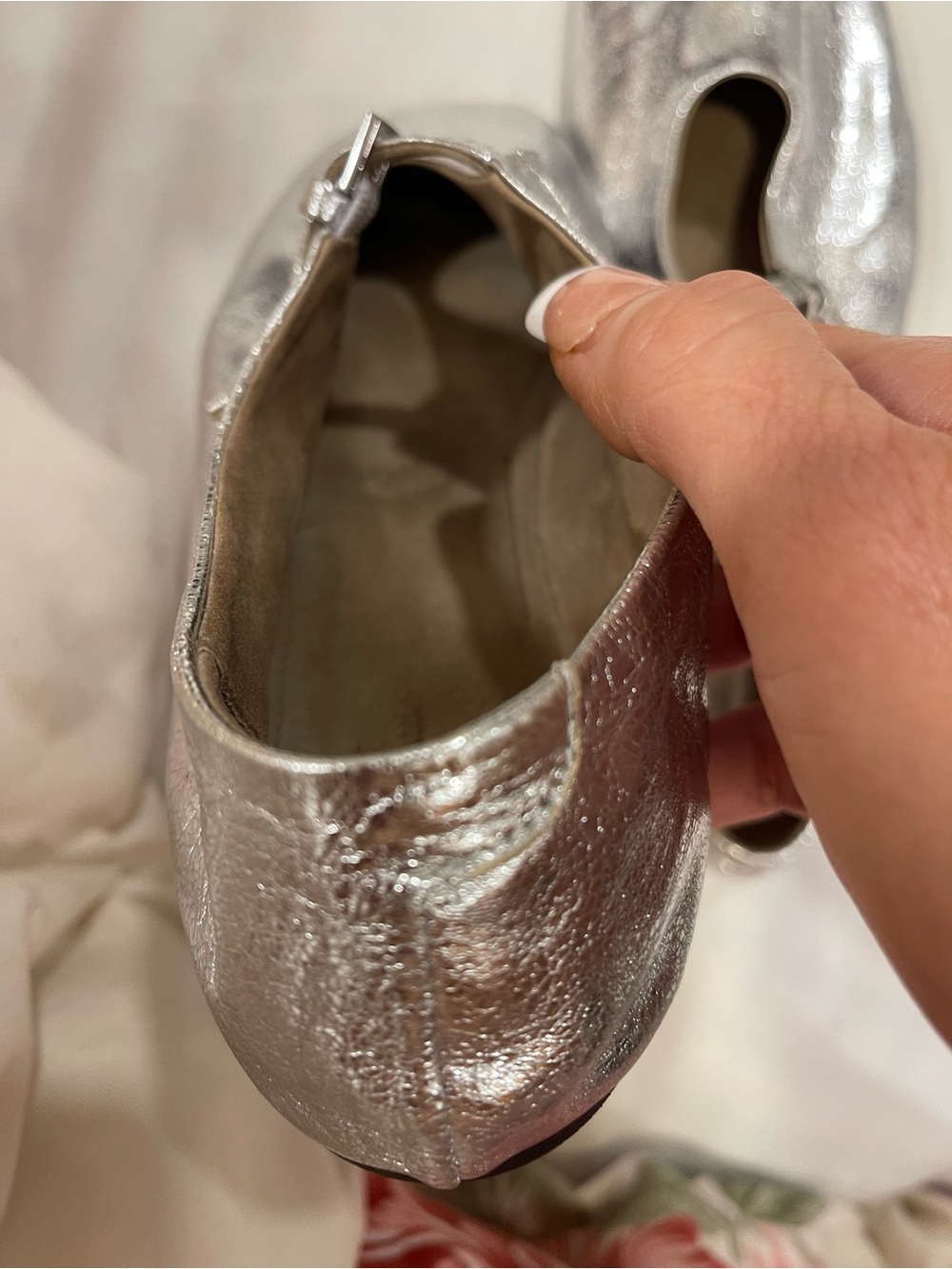 Massimo Dutti Silver Metallic Flats - Picture 13 of 16